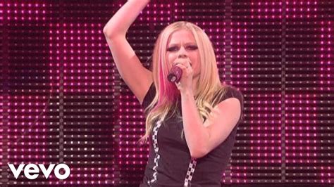 Avril Lavigne The Best Damn Tour Live In Toronto Trailer Youtube