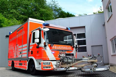 Neues Lspurbeseitigungsfahrzeug Der Berufsfeuerwehr Wiesbaden Auf