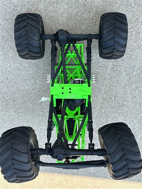 AXIAL SMT 10 GRAVE DIGGER RC MONSTER TRUCK EBay