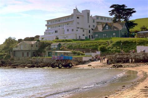 Burgh Island Beach A Superbly Sunny Place In Devon