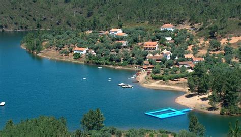 Praia Fluvial Das Fernandaires Em Vila Do Rei