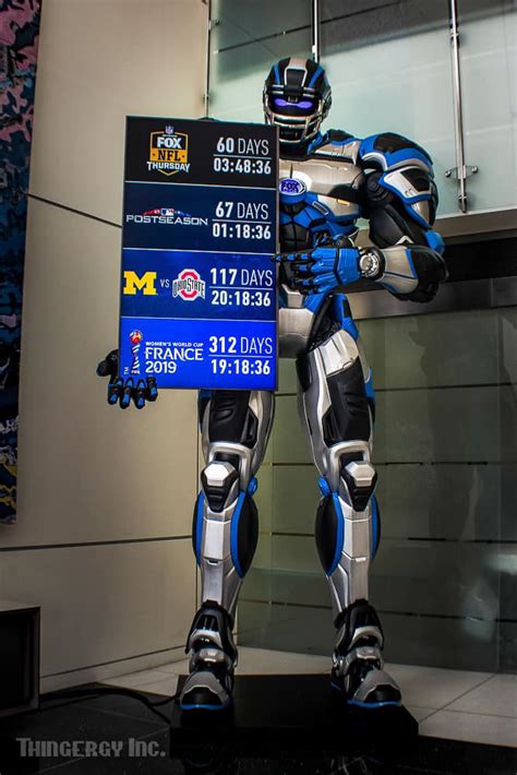 Fox Sports Cleatus 14ft Tall Robot Thingergy Inc