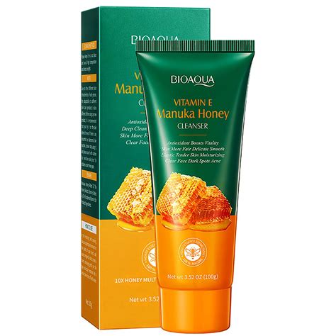 Bioaqua Manuka Honey Facial Cleanser Vitamin E Deep