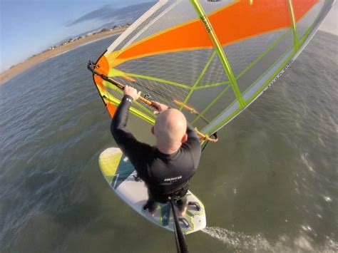 Windsurf Foiling A Beginners Guide With Romain Jourdan Of Windfoil Zone