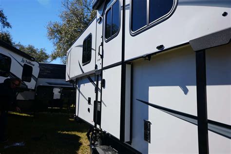 TrailManor Campers: Compact Tow, Expansive Stay, Impressive Engineering