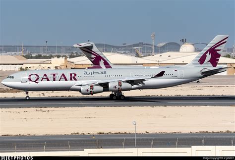 A7 HHK Airbus A340 211 Qatar Amiri Flight Sr Jets001 JetPhotos