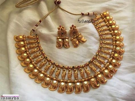 Pin By Shireesha Suresh Goud On Beautiful Gold Jewelry Gold Bride