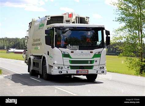 Refuse Truck Hi Res Stock Photography And Images Alamy