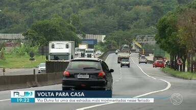 Rj Tv Rio Sul Trecho Da Via Dutra No Sul Do Rio Fica Movimentado