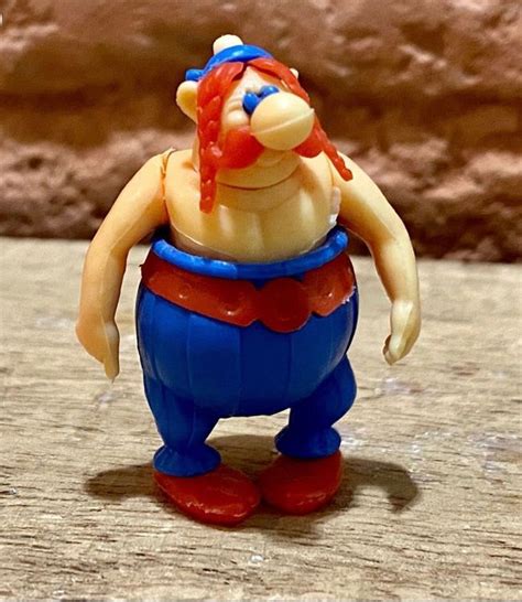 1981 Ü Ei Figuren Von Asterix Obelix Miraculix Majestix Kaufen