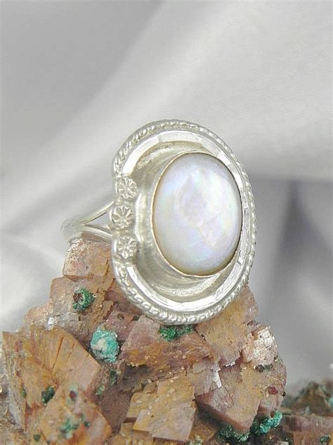 Sterling Silver Mother of Pearl Ring