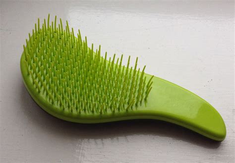 Macadamia Oil No Tangle Styler Brush Mammaful Zo Beauty Life Plus