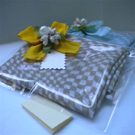 Foulards Tonos Pasteles Para Invitadas Detalles Y Bodas Chic Detalles