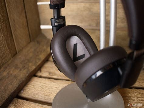 Plantronics BackBeat Pro 2 review: Brilliant audio from the Bluetooth king