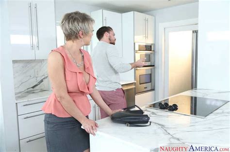 Screw Your Pal Over Bang His Big Tits MILF Mom Dee Williams Dee Williams Kyle Mason