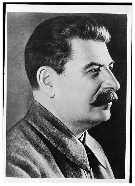 Photo Portrait Of Joseph Stalin Circa 1942 World War Ii Database