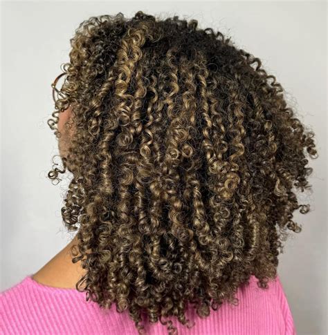 The Curly Hair Industry: Analysing Pivotal Moments – Emerson