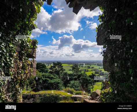 Ancient Ruins at Beeston Castle Stock Photo - Alamy