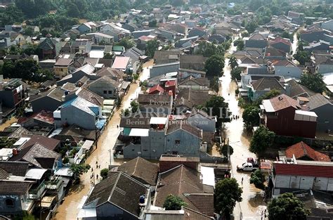 Sembilan Kecamatan Terendam Air Radarbekasi Id