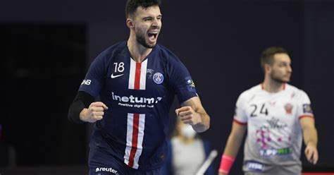 Handball C1 Paris Bat Kiel Et Se Qualifie Pour Le Final 4