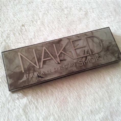 La Naked Smoky De Urban Decay