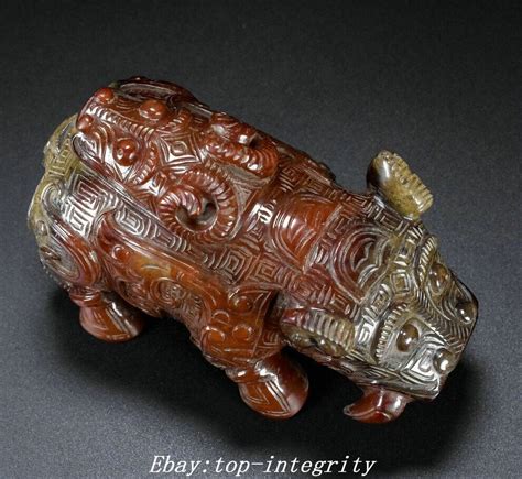 Old Han Dynasty Hetian Jade Carved Fengshui Ox Beast Sheep Head