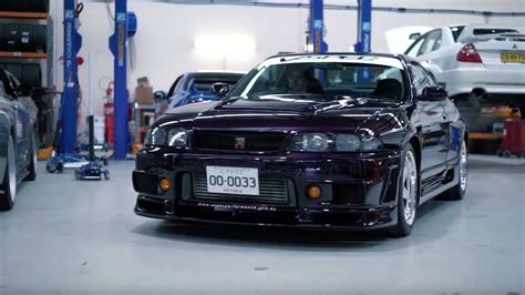 Nissan Skyline Gt R Nismo R Takes A Bath