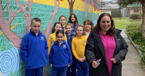 Goulburn South Public School Celebrates Indigenous Culture With Mural