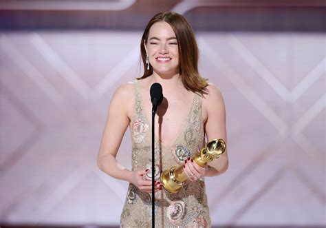 Emma Stone lights up during her acceptance speech - Golden Globes