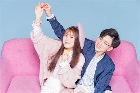 Han Sara viết tiếp câu chuyện tỏ tình tuổi teen với hot boy Tùng Maru trong MV mới