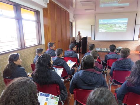 VISITA UNIVERSIDAD DEL ROSARIO Y LA SABANA Liceo Campestre Thomas De