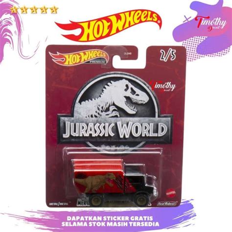Jual Hot Wheels Premium Set Pcs Jurassic World Tour Bus Unimog Medic Bread Di Seller Timothy