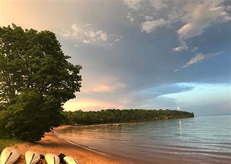 One Of Americas Best Islands For A Summer Vacay Is In Wisconsin