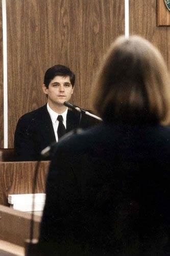 MAKING A TRIAL LAWYER: How the William Kennedy Smith Trial and Court TV ...