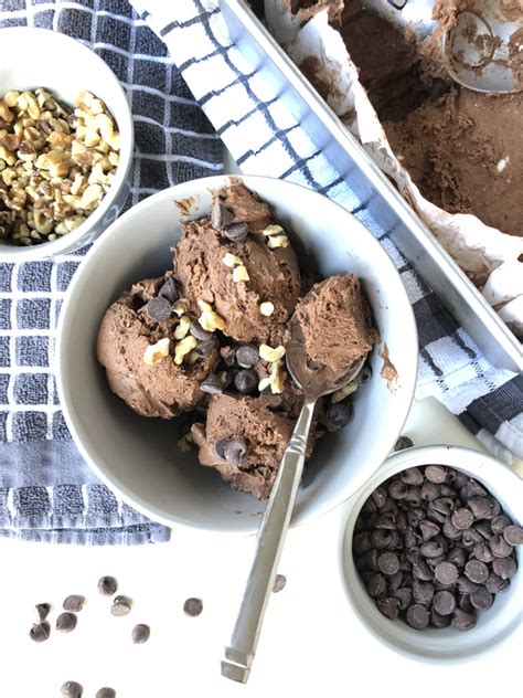 Vegan No Churn Chocolate Ice Cream Cookies And Calligraphy