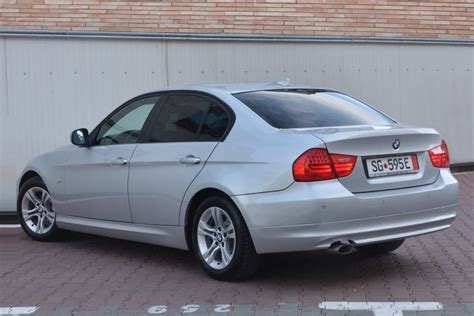 BMW E90 Seria 3 LCI 320D 184 CP Automat Navigatie Bi Xenon