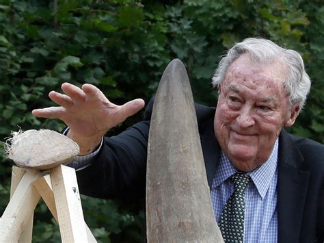 Richard Leakey: Trailblazing fossil hunter and champion of animal ...