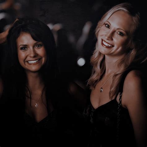 Vasguett Caroline And Elena Icon Aesthetic Vampire Diaries