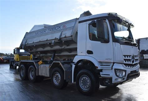 Trucktrade 2016 MERCEDES BENZ AROCS 3243 8x4 3 SEIDENKIPPER Truck