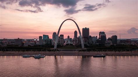 Aerial Scenic Shot of the Gateway Arch from Across the River, Downtown ...