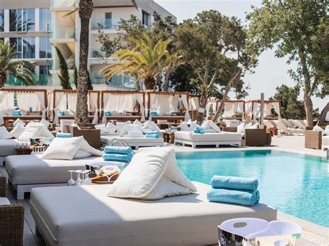 Ibiza S Best Beach Clubs For Summer Mr Mrs Smith