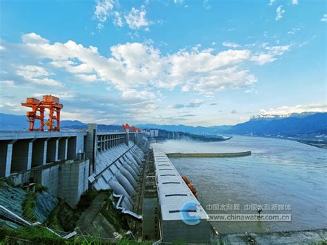 高峡出平湖 当惊世界殊 ——写在三峡水利枢纽工程完成整体竣工验收之际 湖北省水利水电规划勘测设计院 规划勘测设计院