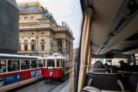 Passeio Tur Stico De Nibus Em Praga Almo O E Cruzeiro Hellotickets