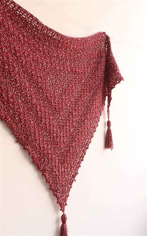 20 Free Triangle Shawl Crochet Patterns Two Brothers Blankets