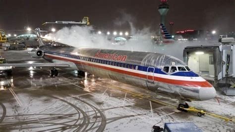 Miss American Airlines' MD-80s? You Can Now Own A Piece Of One ...