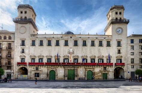 D Nde Alojarse En Alicante Las Mejores Zonas Y Hoteles El Viajista