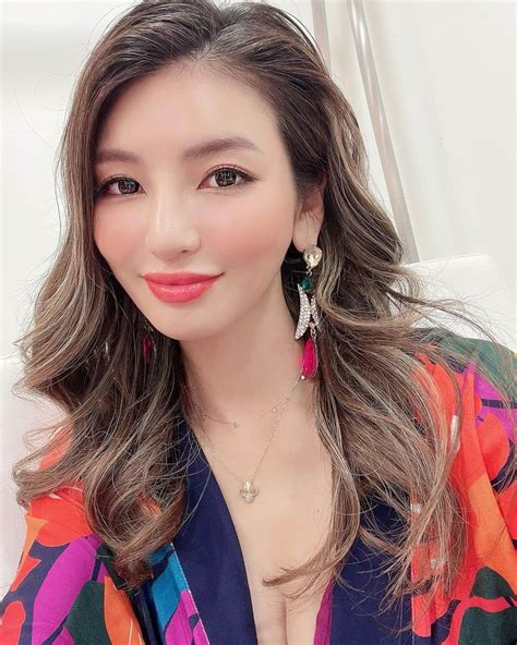 奈保さんのインスタグラム写真 奈保instagram「トークショー見に来てくださった方ありがとうございました🥰 楽しんで頂けたかな🥺