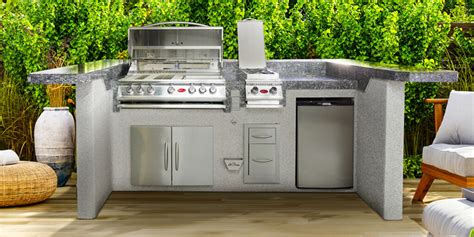 Outdoor Kitchen Grill: In-Depth Review of 4 Brands, & Your Best Choice