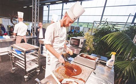 F Te Et Gourmandise Se Retrouvent Nouveau Aux Halles Du Velay