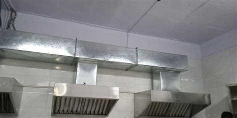 Baffle Rectangular Commercial Kitchen Chimney For Industrial Capacity